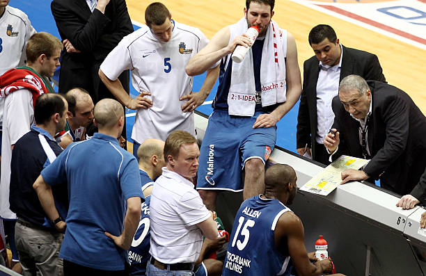 更引发了对 更引发了对