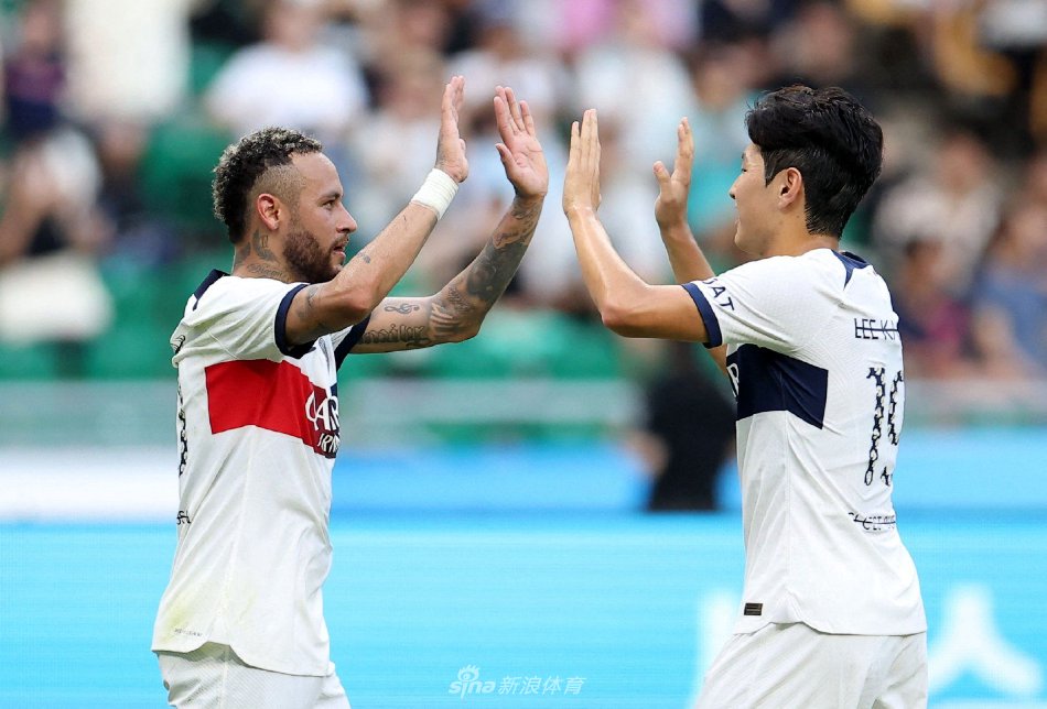 并在战绩上 并在战绩上